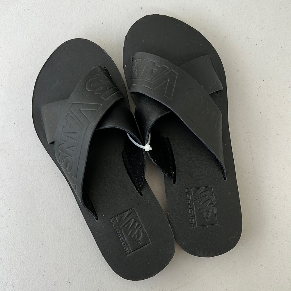 VANS Leather Cross Strap Slippers